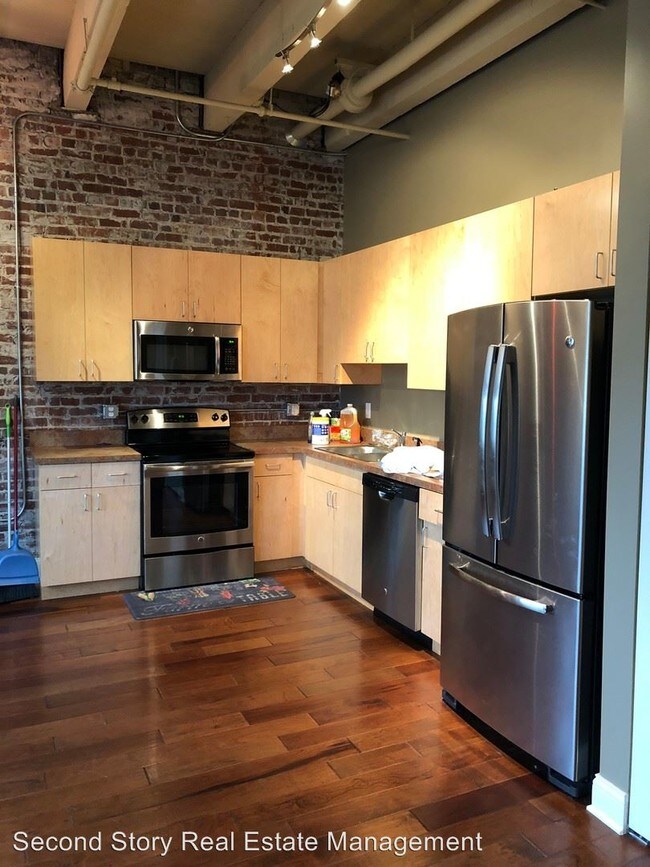Foto del edificio - 246 E 11th St