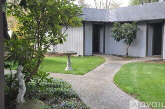 Building Photo - 333 SE 139th Ave