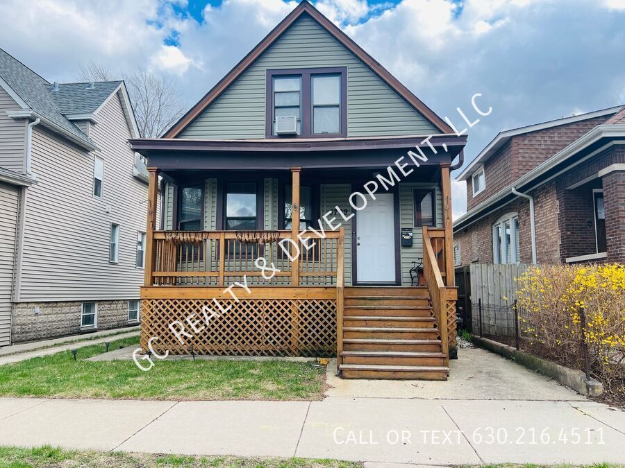 Primary Photo - 5709 W Dakin St
