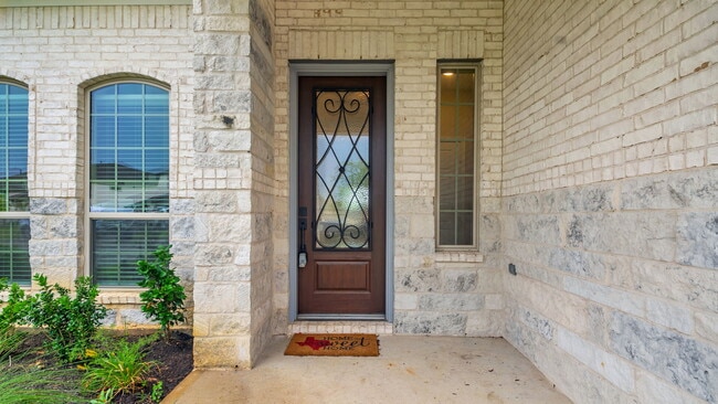 Building Photo - 31527 Westwood Rock Ln