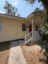Building Photo - 1423 Richards St