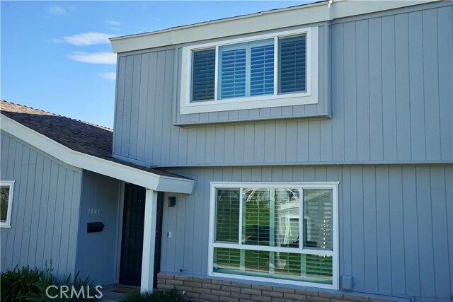 Foto principal - 1041 Canyon Springs Ln