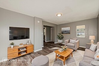 Building Photo - 2406 Indianapolis Ave