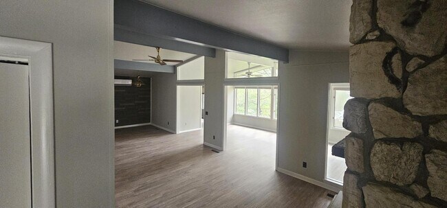 Foto del edificio - 2 Hope Dr