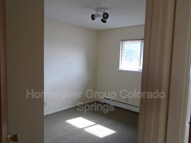 Foto del edificio - 3217 W Bijou St