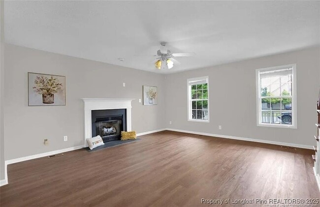 Building Photo - 8328 Hurrican Ln