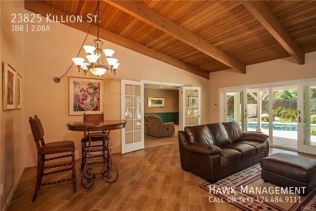 Foto del edificio - 23825 Killion St