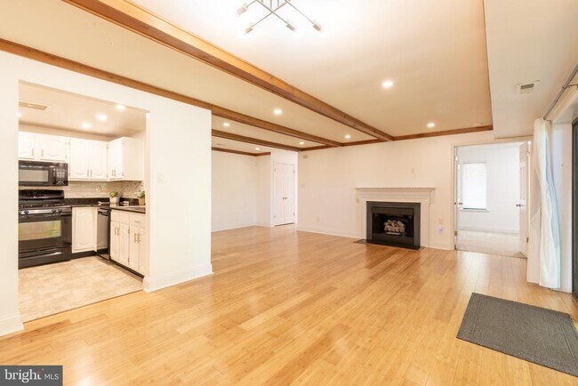Foto del edificio - 504 Mountainview Dr