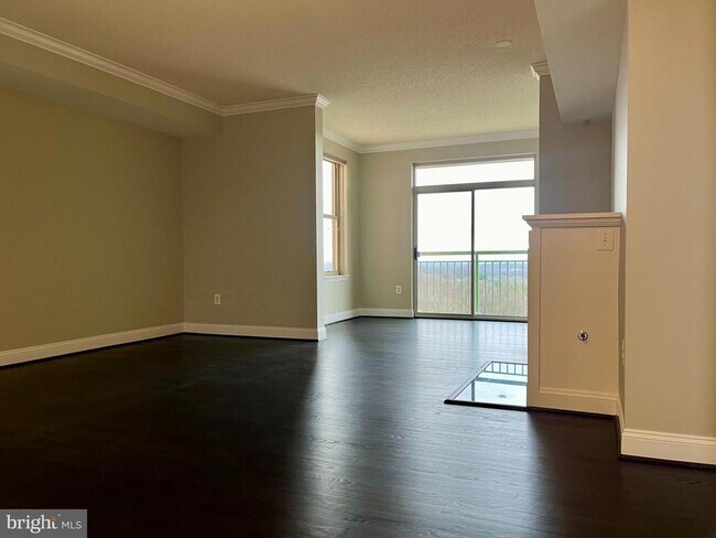 Foto del edificio - 11776 Stratford House Pl