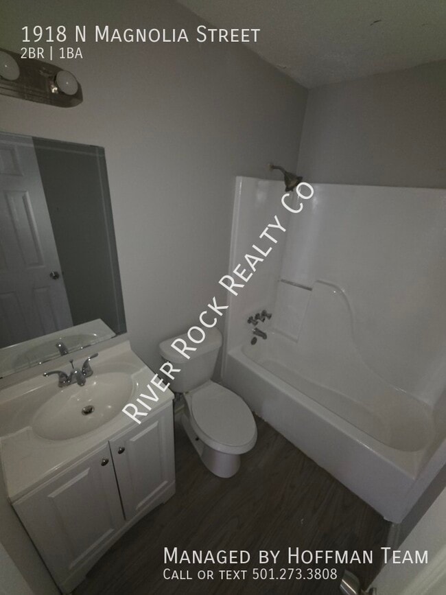 Foto del edificio - 1918 N Magnolia St