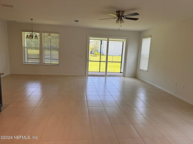 Foto del edificio - 396 Cedar Preserve Ln