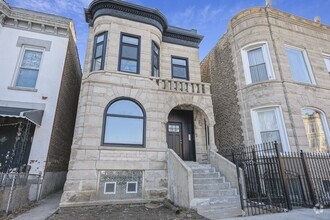 Building Photo - 1541 N Washtenaw Ave