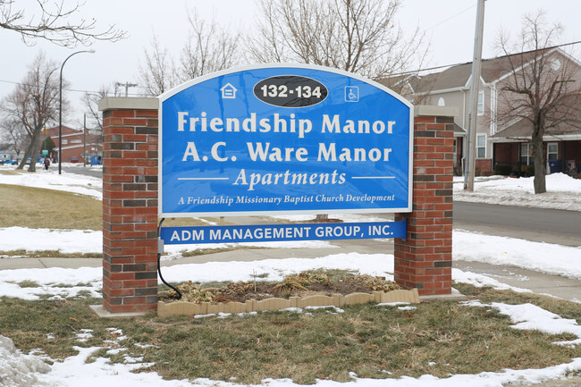 Foto del edificio - Friendship Manor Apartments