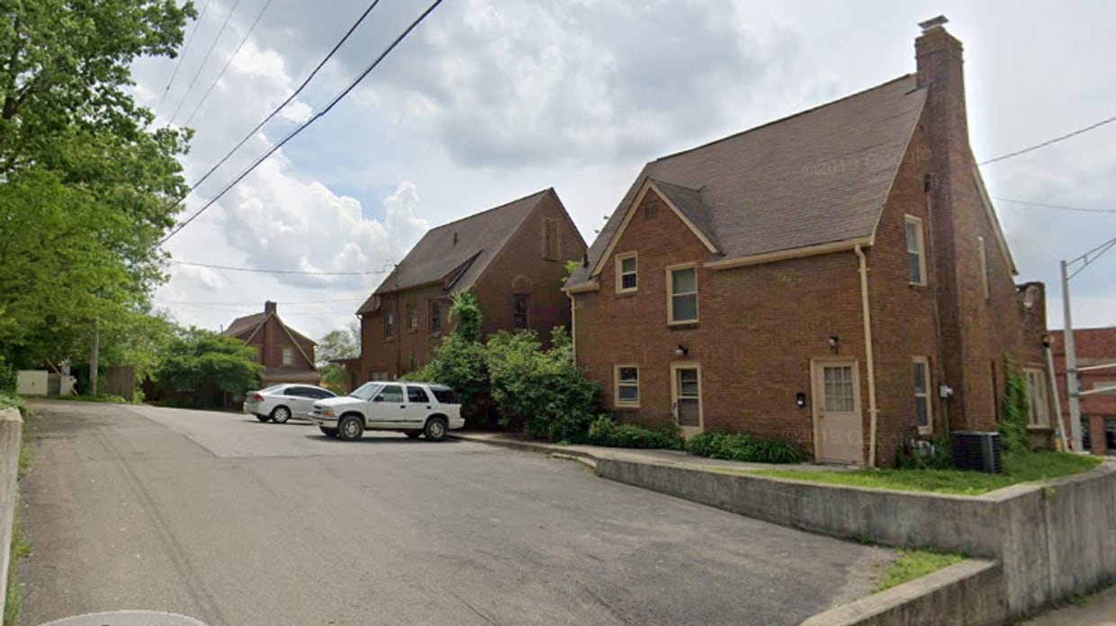 Building Photo - 3 bedroom, 1 bathroom single family home!