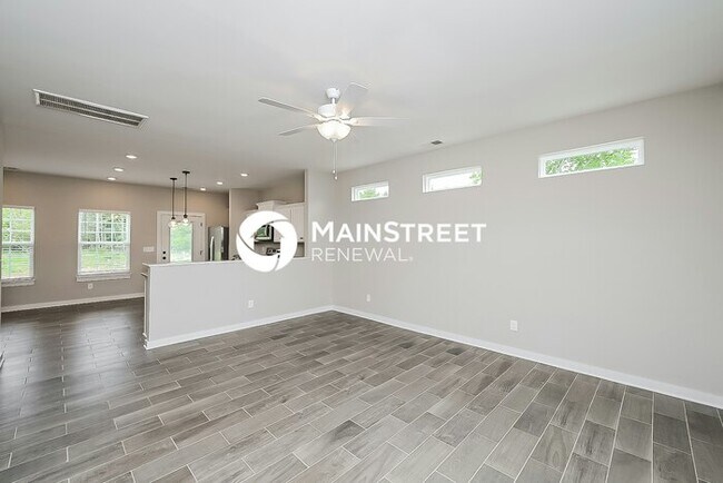 Foto del edificio - 4 Bedroom Pet-Friendly Home in Murfreesbor...