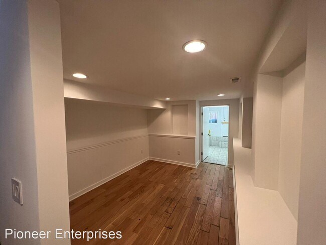 Foto del edificio - 3 br, 3.5 bath House - 1649 Belt St