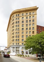 Building Photo - 50 W Main St