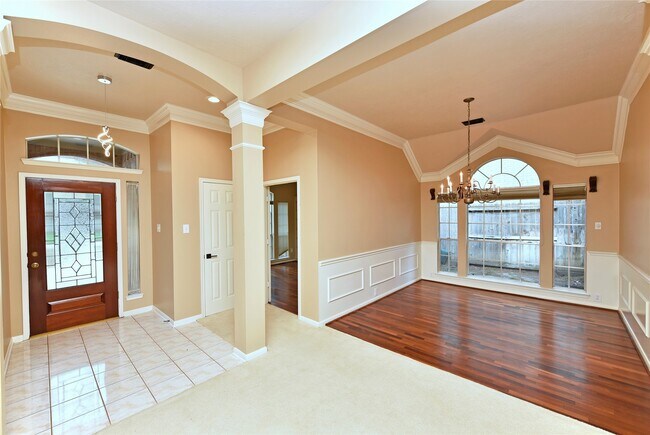 Building Photo - 7602 Melody Cir