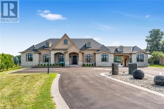 Building Photo - 47 Tews Ln