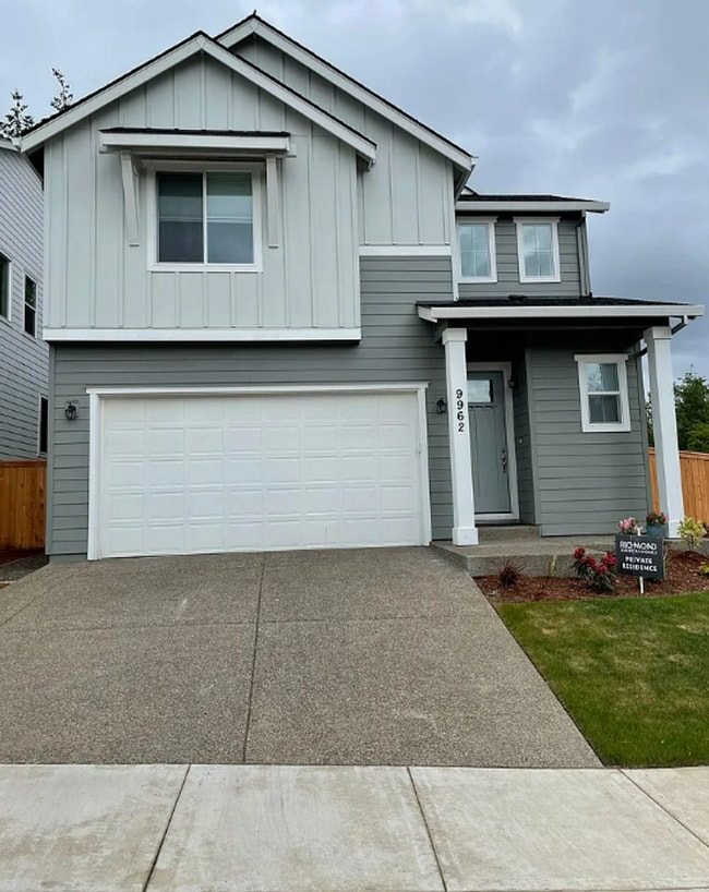 Building Photo - 9962 SW 173rd Ave