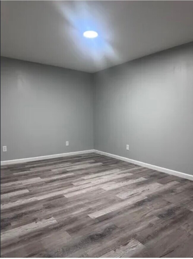 Foto del edificio - 1397 Dandelion Cir