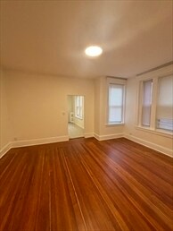 Foto del edificio - 10 Parkway Rd