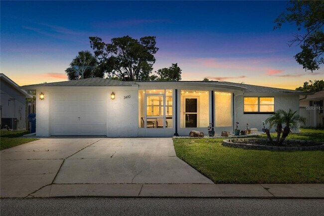 Foto del edificio - Charming 2–3 Bedroom Home in Holiday, FL!