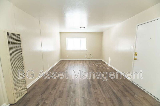 Photo - 156 Marina Way Apartment