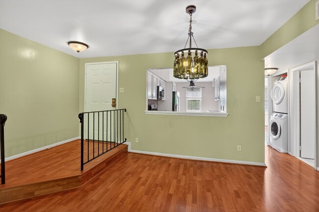 Photo - 15 Pickering Ct Townhome