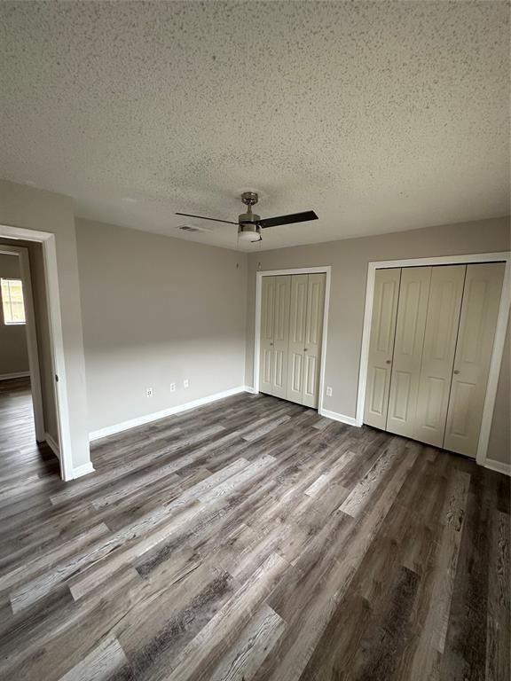 Building Photo - 14115 Clear Forest Dr
