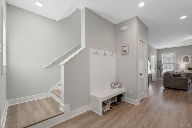 Foto del edificio - 32 English Commons Dr