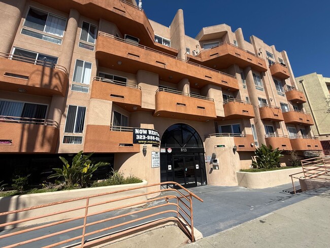 Building Photo - a813