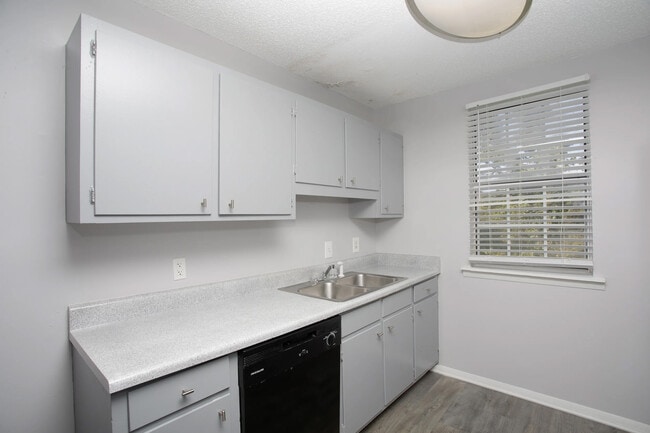 Building Photo - Crossings at Madison