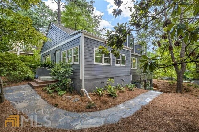 Building Photo - 3483 Habersham Rd NW