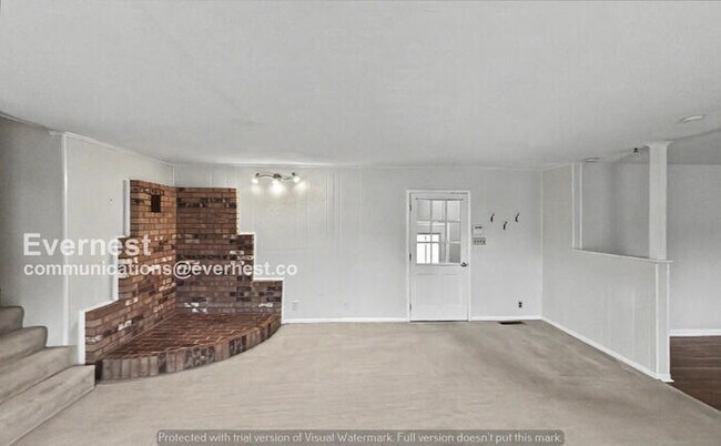 Foto del edificio - 331 Serena Dr