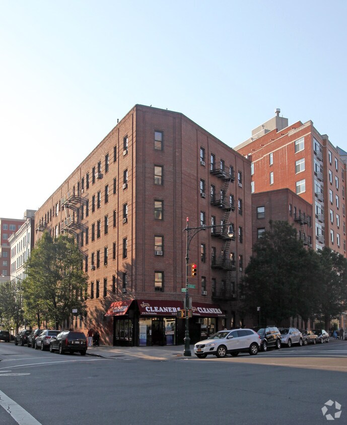 Foto principal - 270 Saint Nicholas Ave