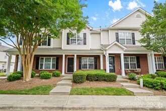 Building Photo - 2856 Summergrove Ct