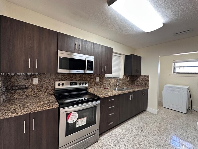 Building Photo - 1631 NW 175th St