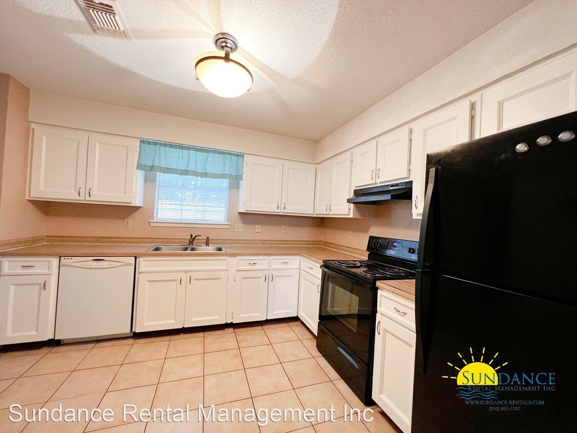Primary Photo - 3 br, 2 bath House - 108 Brookmeade Drive