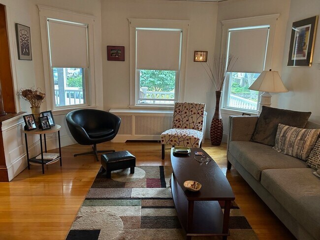 Foto del edificio - 42 Everett St