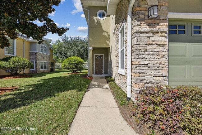 Foto del edificio - 3750 SILVER BLUFF Blvd