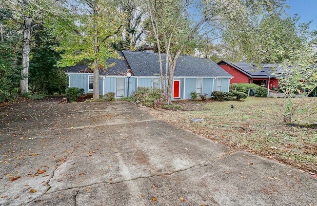 Foto del edificio - 306 Saratoga Dr