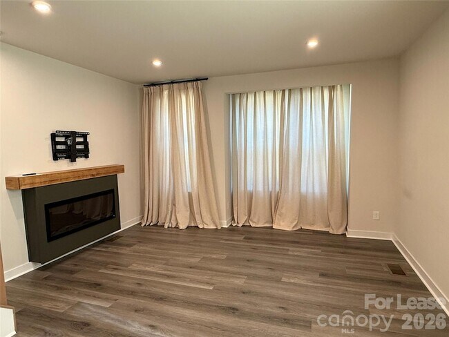 Foto del edificio - 4002 Citra Ln