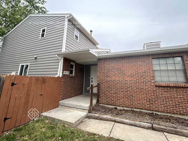 Foto del edificio - 9153 Meade St