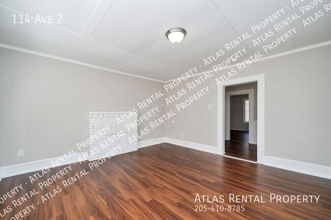Building Photo - 114 Avenue Z