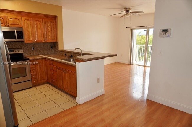 Foto del edificio - 11060 SW 196th St