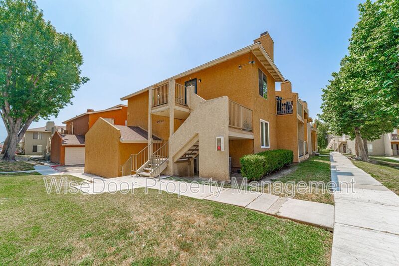 Foto principal - 1025 N Tippecanoe Ave