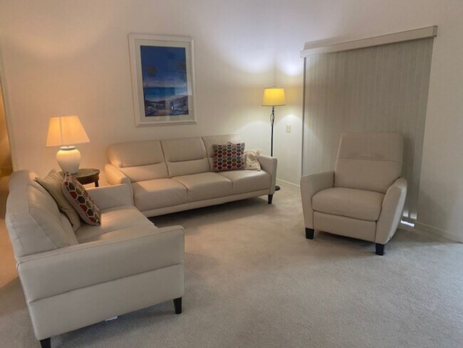 Foto del edificio - 13175 Regent Cir