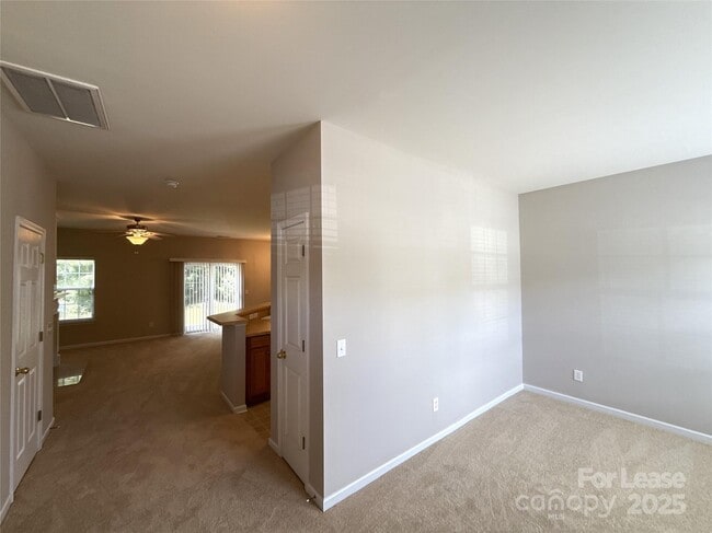 Foto del edificio - 326 Hancock Union Ln