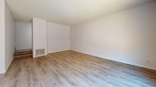 Foto del edificio - 6636 N 3rd St